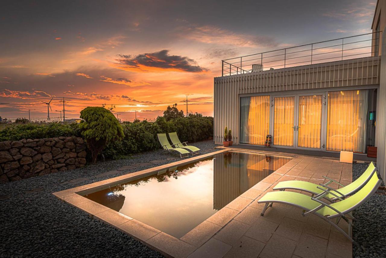 Boutique Pool Villa Namib Jeju Ngoại thất bức ảnh
